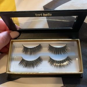 Tori belle cosmetics Epic Magnetude Illusion Magnetic Lashes